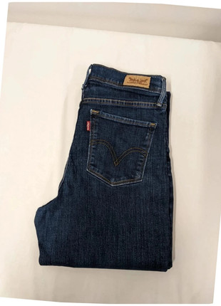 Jean Levi's boot cut 512 W28 L34, marque: Levi's, état: Très bon état, taille: S / 36 / 8, 27,00 €, 29,05 € Protection acheteurs incluse