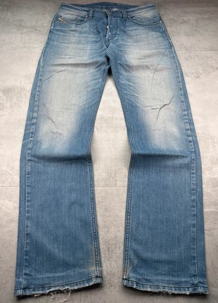 Jean Diesel coupe droite bleu ciel W31/FR41 98% coton vintage streetwear 114, marca: Diesel, estado: Muy bueno, tamaño: W31 | ES 41, 35,00 €, 37,45 € Protección al comprador incluida