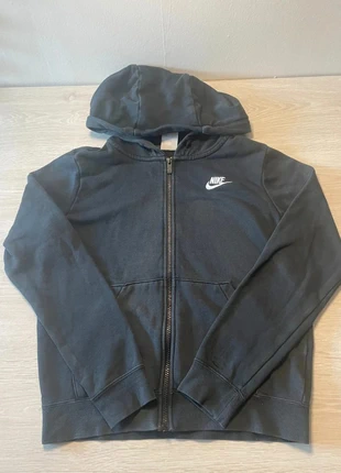 Veste Nike noir taille XS, brand: Nike, condition: Good, size: 12 years / 152 cm, €12.00, €13.30 includes Buyer Protection