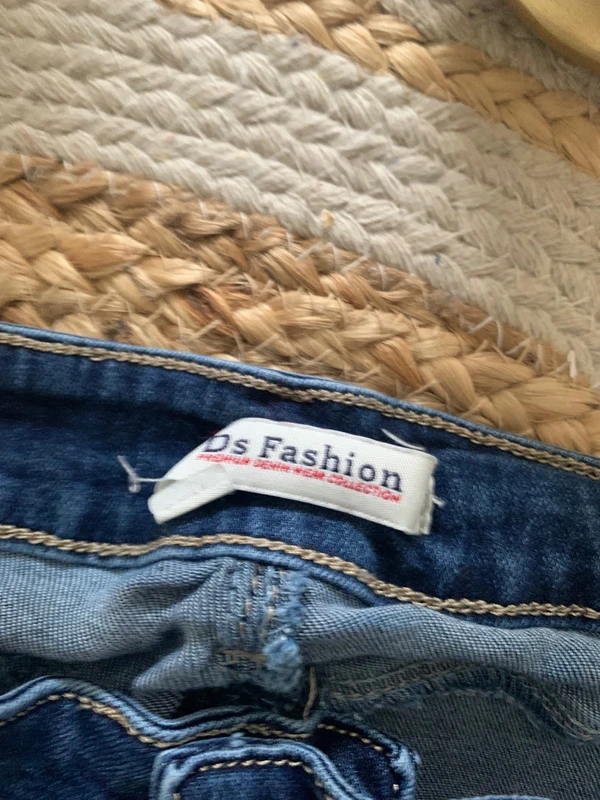 Jeans bleu - photo numéro 5