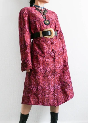 Indian silk dress | Robe boutonnée en soie indienne, marque: Vintage, état: Très bon état, taille: M / 38 / 10, 28,00 €, 30,10 € Protection acheteurs (Pro) incluse