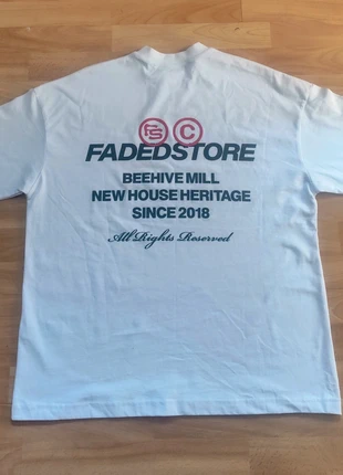 Camiseta Faded store, marca: faded store, estado: Novo sem etiquetas, tamanho: M, €30.00, €32.20 inclui Proteção do Comprador