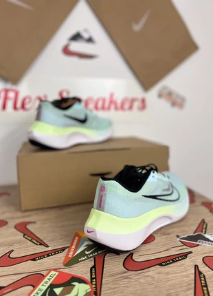 Nike Zoom Fly 5 taille 44, brand: Nike, condizioni: Nuovo con cartellino, taglia: 44, €125.00, €131.95 include la Protezione acquisti