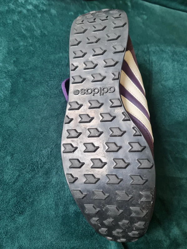 Baskets adidas prune a bandes blanches Vinted