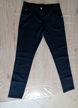 Pantalone nero, marque: Relish, état: Très bon état, taille: 16 ans / 176 cm, 2,50 €, 3,33 € Protection acheteurs incluse