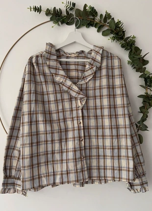 Blouse 🌺, brand: Boutique Parisienne, condizioni: Ottime, taglia: L / IT 44 / EU 40, €34.00, €36.40 include la Protezione acquisti Pro