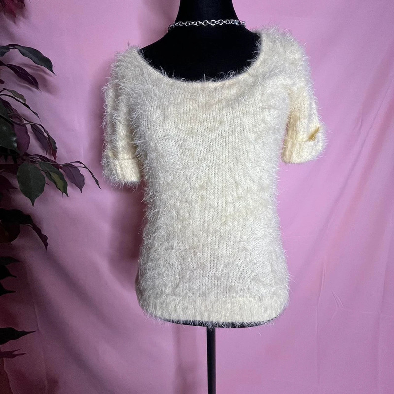 Willow & clay fuzzy sweater size S/M 1