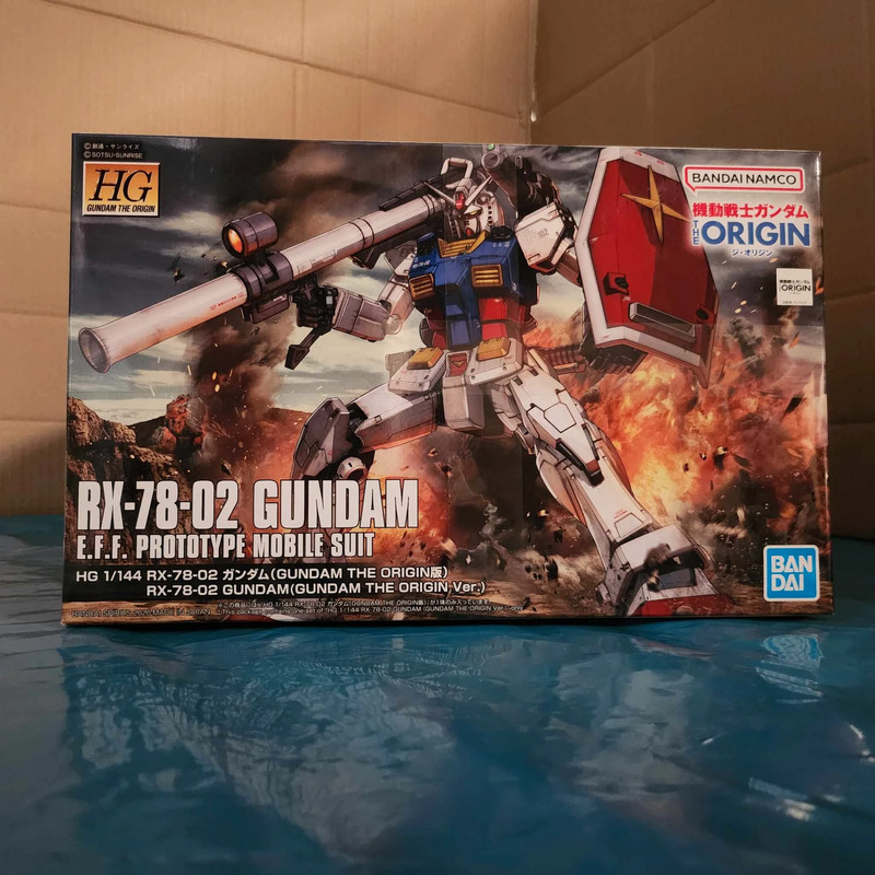 Gundam Gunpla HG 1/144 Rx-78-02 Gundam (Gundam The Origin Ver.)