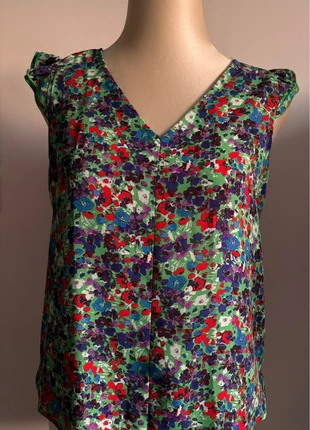 Blouse Only taille M, marque: ONLY, état: Neuf sans étiquette, taille: M / 38 / 10, 15,00 €, 16,45 € Protection acheteurs incluse