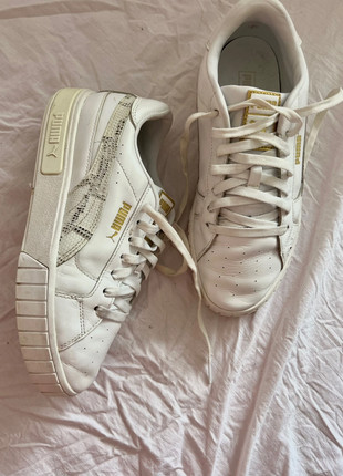 Baskets Puma Cali, marque: Puma, état: Bon état, taille: 40.5, 18,00 €, 19,60 € Protection acheteurs incluse