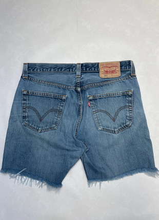 Short Levi’s 501 W33 L34, marque: Levi's, état: Très bon état, taille: L / 40 / 12, 14,00 €, 15,40 € Protection acheteurs incluse