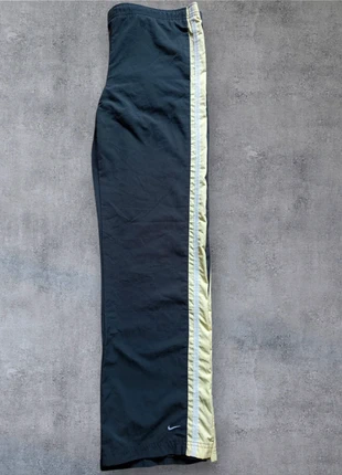Nike Trackpants Größe M Schwarz, merk: Nike, staat: Heel goed, maat: M, € 18,99, € 20,64 inclusief Kopersbescherming