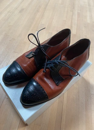 Scarpe stringate Ferragamo, marque: Ferragamo, état: Très bon état, taille: 37, 50,00 €, 53,20 € Protection acheteurs incluse