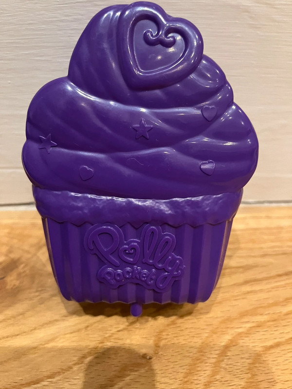 Polly pocket cupcake compact sales