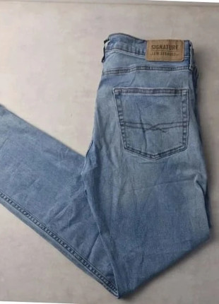 Jean Levi's signature w33 L30 taille basse, brand: Levi's, condizioni: Ottime, taglia: IT 42 | W33, €14.00, €15.40 include la Protezione acquisti