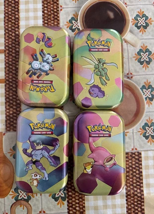 Mini tin 151 con moneta senza pacchetti Pokémon, marca: Pokémon, estado: Muito bom, €12.00, €13.30 inclui Proteção do Comprador