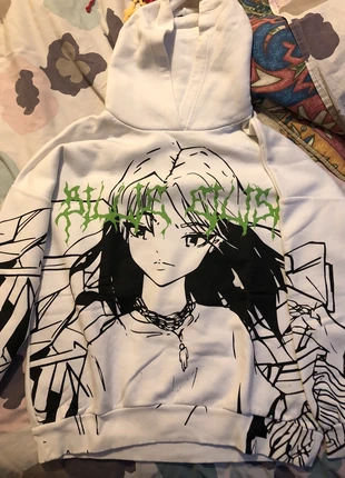 Sweat oversize anime Billie Eilish x Bershka, marque: Bershka, état: Très bon état, taille: S / 36 / 8, 20,00 €, 21,70 € Protection acheteurs incluse