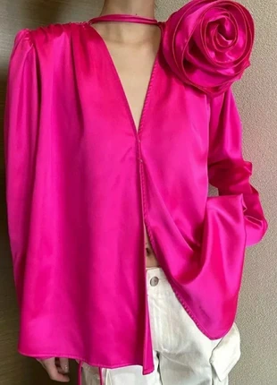 Bloggers Hot pink Satin Blouse With Flower Brooch Size M-L, brand: Blogger, condition: New with tags, size: M / UK 12-14, £26.00, £28.00 includes Buyer Protection