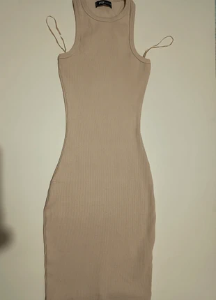 Vestito estivo beige chiaro XS 🌸 Fbsister New Yorker, smanicato e comodo. indossato una sola volta, marke: FB Sister, zustand: Neu, größe: XS / 34 / 6, 4,50 €, 5,43 € inklusive Vinted-Käuferschutz