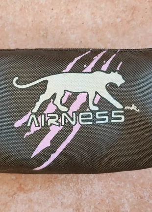 Trousse d'école Airness, vert kaki et rose, marque: Airness, état: Satisfaisant, 2,00 €, 2,80 € Protection acheteurs incluse