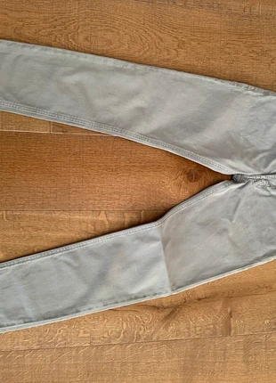 Jeans DonDup, marque: DonDup, état: Très bon état, taille: 10 ans / 140 cm, 9,00 €, 10,15 € Protection acheteurs incluse