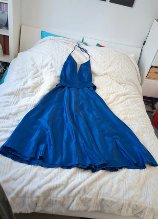 Robe d'occasion, marke: Luisa jaro, zustand: Neu, mit Etikett, größe: XL / 42 / 14, 31,00 €, 33,25 € inklusive Vinted-Käuferschutz