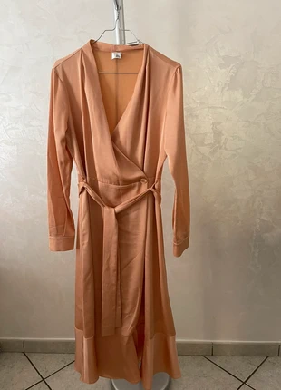 Vestito elegante rosa pesca per occasioni speciali, marca: Iris & Ink, estado: Nuevo sin etiquetas, tamaño: S / 36 / 8, 60,00 €, 63,70 € Protección al comprador incluida