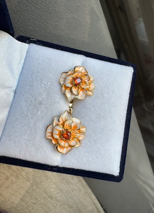 Dahlia earrings, marke: magnificent, zustand: Neu, 12,00 €, 13,30 € inklusive Vinted-Käuferschutz