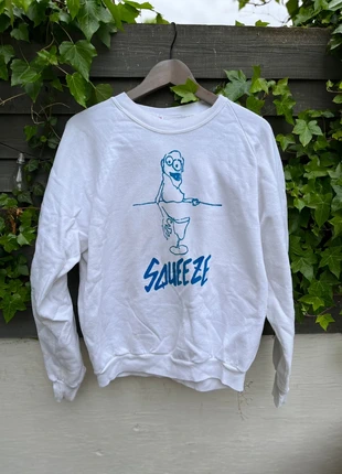 White Squeeze sweatshirt , brand: SQUEEZE, condition: Good, size: L, £15.00, £16.45 includes Buyer Protection
