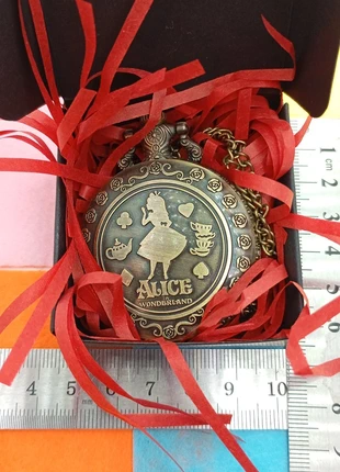 Montre à gousset Alice in wonderland, merk: Alice in wonderland, staat: Heel goed, maat: 47 mm & groter, € 5,00, € 5,95 inclusief Kopersbescherming Pro
