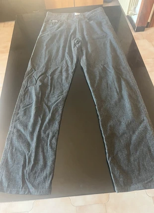 Jeans Moschino ottime condizioni Pantalone donna Moschino Trousers Moschino Love y2k, marke: Moschino Jeans, zustand: Sehr gut, größe: XXXS / 30 / 2, 22,50 €, 24,33 € inklusive Vinted-Käuferschutz