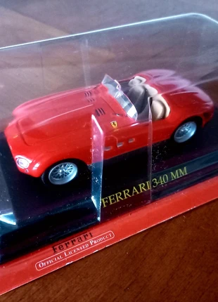 Miniature  Ferrari, marca: Ferrari, estado: Novo com etiquetas, tamanho: Tamanho único, €10.00, €11.20 inclui Proteção do Comprador