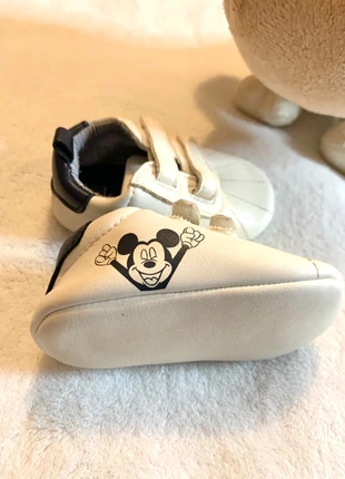 👟 Ténis bebé Mickey, marque: Zippy, état: Très bon état, taille: 18, 4,00 €, 4,90 € Protection acheteurs incluse