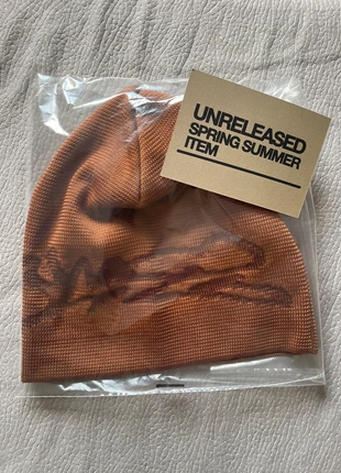 5mc2 Summer Beanie, marca: 5mc2, estado: Novo sem etiquetas, tamanho: Tamanho único, €28.00, €30.10 inclui Proteção do Comprador