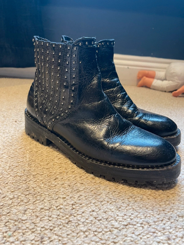 Studded chelsea clearance boots zara