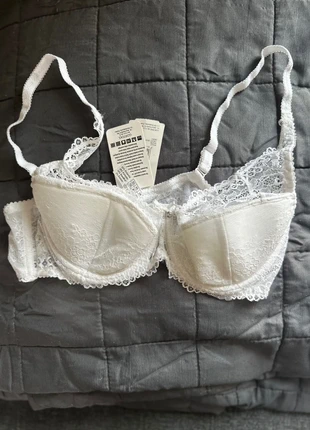 Soutien gorge gorteks, marque: Gorteks, état: Neuf avec étiquette, taille: 90C, 10,00 €, 11,20 € Protection acheteurs incluse