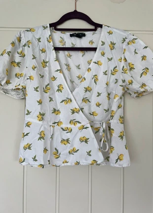 Lemon print wrap top, brand: Primark, condition: Very good, size: M / UK 12-14, £3.00, £3.85 includes Buyer Protection