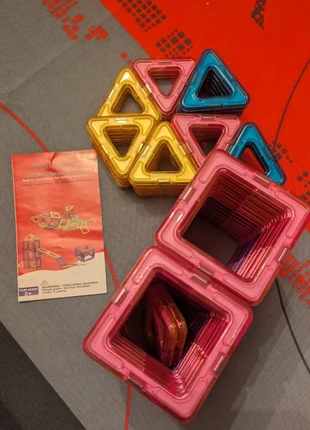 NEUF - lot de 80 éléments de construction aimantés, marque: Inconnu, état: Très bon état, taille: 3 ans / 98 cm, 22,00 €, 23,80 € Protection acheteurs incluse