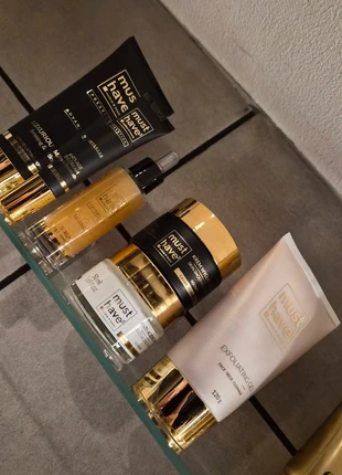 Gamme beauté soin must have, marque: MustHave, état: Neuf avec étiquette, 40,00 €, 42,70 € Protection acheteurs incluse