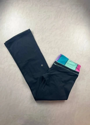 Legging Lululemon Modèle Groove 28", Noir, Taille 8, marke: Lululemon, zustand: Sehr gut, größe: S / 36 / 8, 28,90 €, 31,05 € beinhaltet Vinted-Käuferschutz Pro