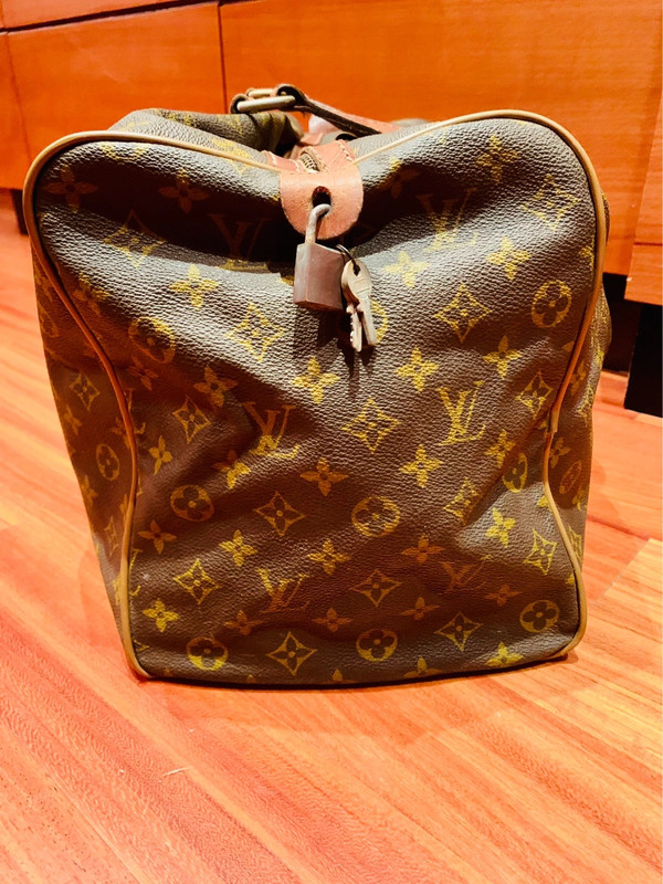Louis Vuitton Cosmetic Pouch - Vinted
