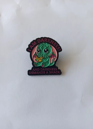 Pin's Cthulhu mignon cookie, zustand: Sehr gut, 3,00 €, 3,85 € beinhaltet Vinted-Käuferschutz Pro