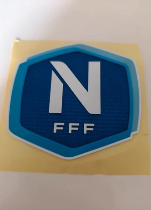 Patch officiel National FFF thermocollant, marque: FFF, état: Neuf avec étiquette, 15,00 €, 16,45 € Protection acheteurs incluse