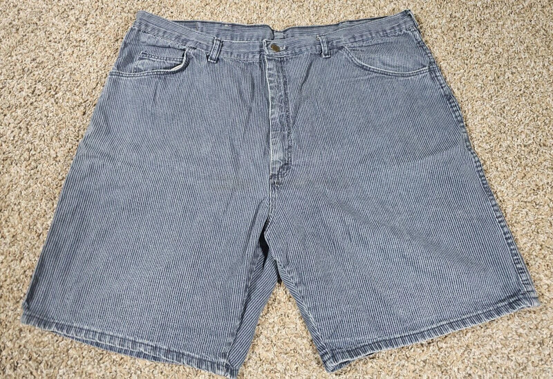 Wrangler Made In Usa Seersucker Blue White Shorts 42 Stained 1