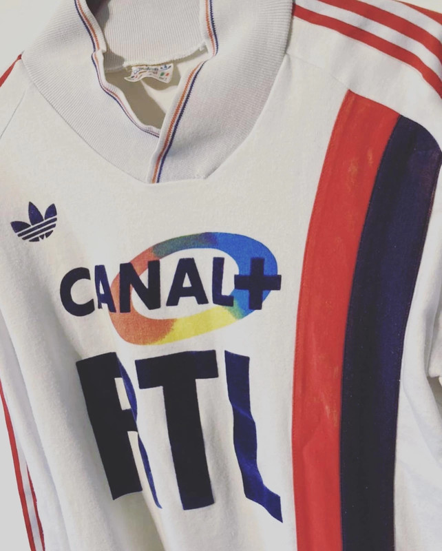 Maillot psg adidas hotsell
