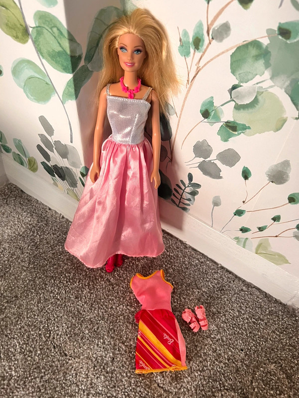 Barbie, Toys, Barbie Bundle