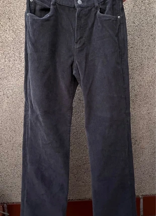 Pantalón de pana Bershka, brand: Bershka, condizioni: Nuovo senza cartellino, taglia: M / IT 42 / EU 38, €5.99, €6.99 include la Protezione acquisti