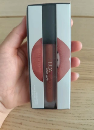 Liquid matte, marque: Huda Beauty, état: Neuf avec étiquette, 14,00 €, 15,40 € Protection acheteurs incluse