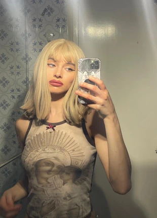 peluca rubia con mechas negras, brand: peluca, condizioni: Ottime, €15.00, €16.45 include la Protezione acquisti