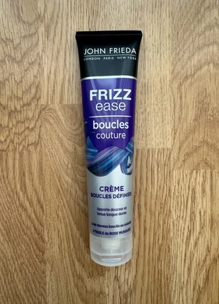 John Frieda Frizz Ease crème boucles définies 150 ml, marque: John Frieda, état: Neuf avec étiquette, 4,00 €, 4,90 € Protection acheteurs incluse